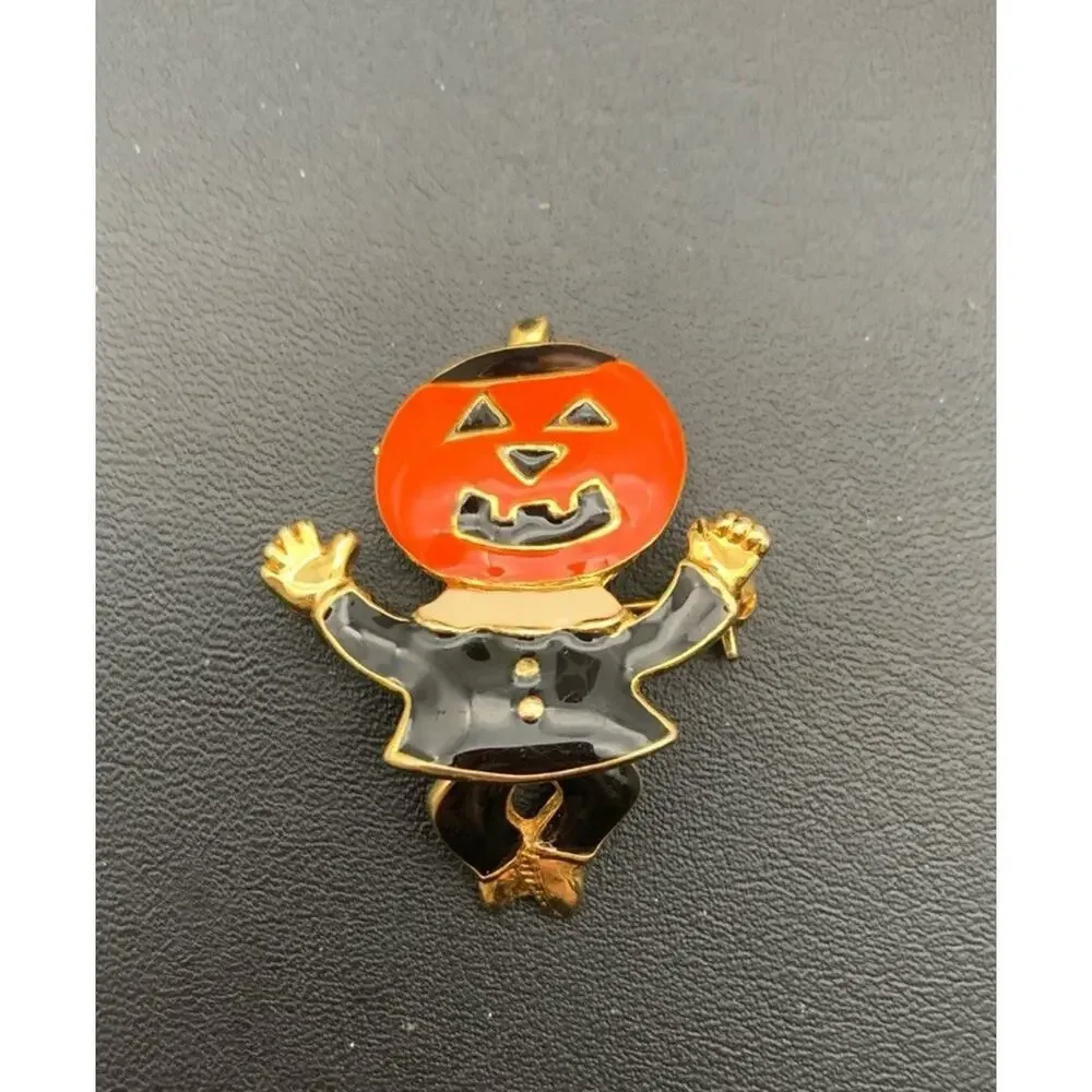 Halloween‎ Articulated Moving Legs Pumpkin Jack-o-lantern Brooch Signed SFJ